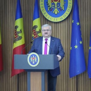 Ministrul Igor ȘAROV: „Este important să menținem comportamente responsabile. Motiv pentru care îmi reînnoiesc apelul la precauție nu doar în interiorul, dar și în afara școlii”