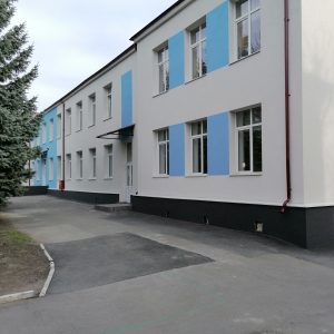 Desfășurarea lucrărilor de reparație în cadrul instituției Gimnaziul-internat nr.3