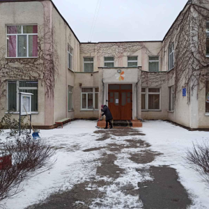Căile de acces în IET nr. 227 sunt curățate pentru siguranța copiilor și angajaților!