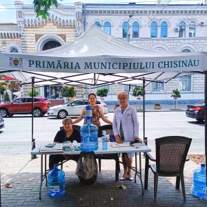 Angajații DETS Centru atrași la activități de minimizare a impactului caniculei