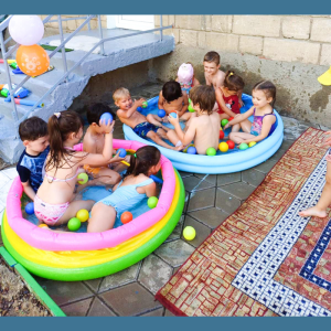 Copiii petrec vara frumos în sectorul Centru