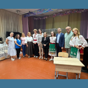 În Liceul Teoretic „Constantin Sibirschi” a ajuns un lot de mobilier pentru clase donat din partea UNHCR