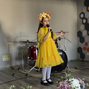 Festivalul-concurs municipal de creație „Steaua între stele” 𝑒𝑡𝑎𝑝𝑎 𝑑𝑒 𝑠𝑒𝑐𝑡𝑜𝑟 │ 𝑒𝑑𝑖𝑡̦𝑖𝑎: 𝑉𝐼𝐼 │ 𝑠𝑒𝑐𝑡̦𝑖𝑢𝑛𝑒𝑎: 𝑖𝑛𝑡𝑒𝑟𝑝𝑟𝑒𝑡𝑎𝑟𝑒 𝑣𝑜𝑐𝑎𝑙𝑎̆